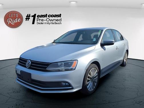 2015 Volkswagen Jetta Auto SE w/Connectivity/Navigation