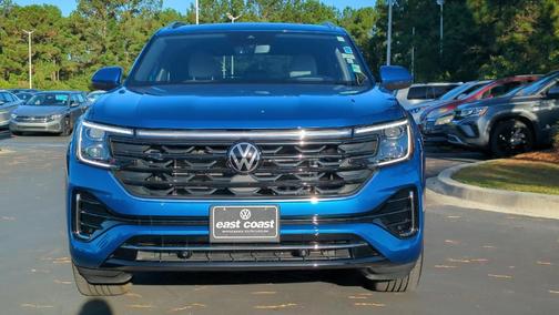 2024 Volkswagen Atlas Cross Sport 2.0T SEL R-Line