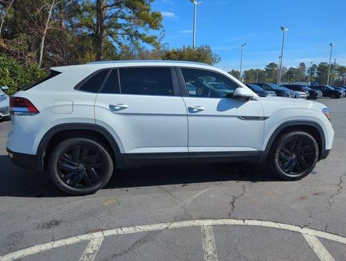 2023 Volkswagen Atlas Cross Sport 3.6L V6 SE w/Technology