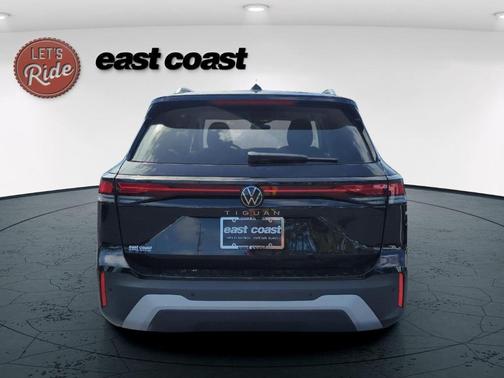 2025 Volkswagen Tiguan 2.0T S