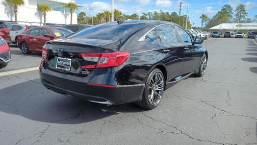 2022 Honda Accord Hybrid Touring