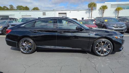 2022 Honda Accord Hybrid Touring