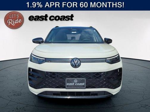 Ascot Grey With Black Roof 2026 Volkswagen Tiguan 2.0T SE R-Line Black