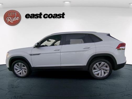 2022 Volkswagen Atlas Cross Sport 2.0T SE w/Technology