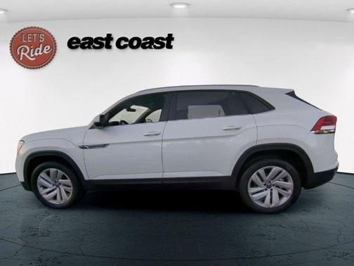 2022 Volkswagen Atlas Cross Sport 2.0T SE w/Technology
