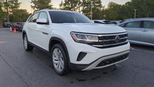 2022 Volkswagen Atlas Cross Sport 2.0T SE w/Technology