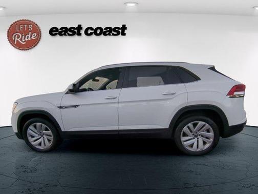 2022 Volkswagen Atlas Cross Sport 2.0T SE w/Technology