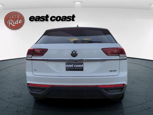 2022 Volkswagen Atlas Cross Sport 2.0T SE w/Technology
