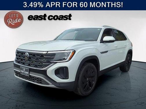 Opal White Pearl 2026 Volkswagen Atlas Cross Sport 2.0T SE W/TECHNOLOGY