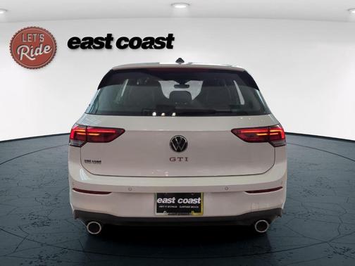 2025 Volkswagen Golf GTI 2.0T Autobahn