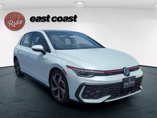 Opal White Pearl 2026 Volkswagen Golf GTI 2.0T SE