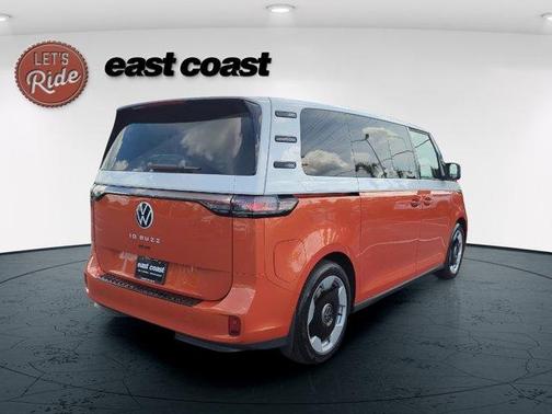 2025 Volkswagen ID. Buzz Pro S Plus