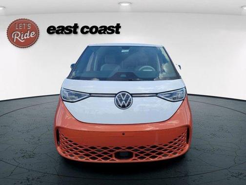 2025 Volkswagen ID. Buzz Pro S Plus