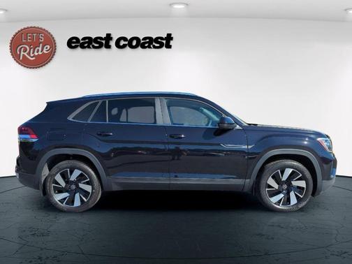 2026 Volkswagen Atlas Cross Sport 2.0T SE