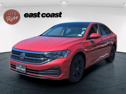 Kings Red 2024 Volkswagen Jetta 1.5T SE
