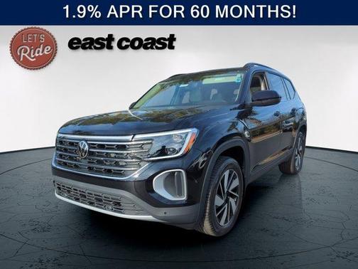 Deep Black Pearl Effect 2026 Volkswagen Atlas 2.0T SE W/TECHNOLOGY