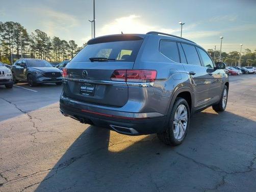 2022 Volkswagen Atlas 3.6L SE w/Technology