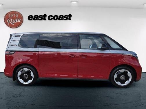 2025 Volkswagen ID. Buzz Pro S Plus