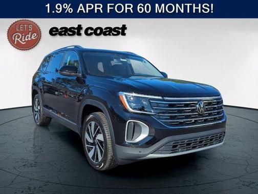 Deep Black Pearl Effect 2026 Volkswagen Atlas 2.0T SEL