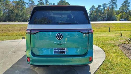 2025 Volkswagen ID. Buzz Pro S Plus