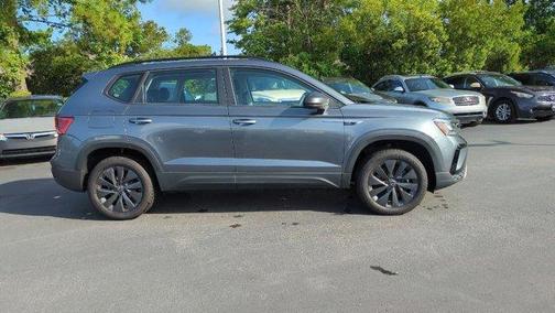 2022 Volkswagen Taos 1.5T S