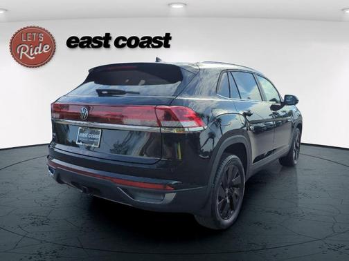 2026 Volkswagen Atlas Cross Sport 2.0T SE