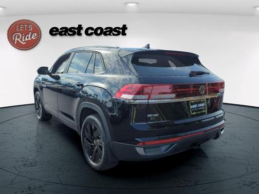 2026 Volkswagen Atlas Cross Sport 2.0T SE