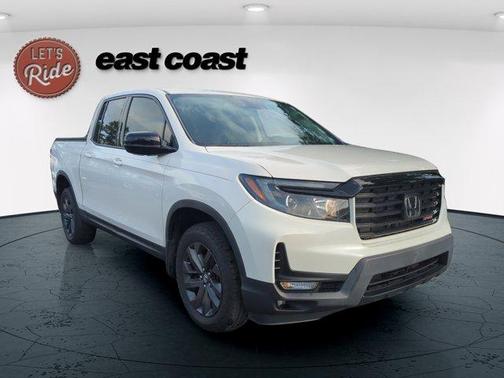 White 2023 Honda Ridgeline Sport