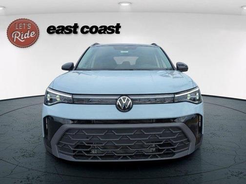 2026 Volkswagen Taos 1.5T SE Black