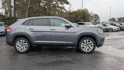2022 Volkswagen Atlas Cross Sport 3.6L V6 SE w/Technology