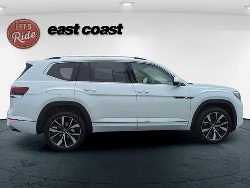 2025 Volkswagen Atlas 2.0T SEL Premium R-Line