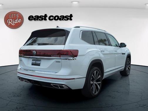 2025 Volkswagen Atlas 2.0T SEL Premium R-Line