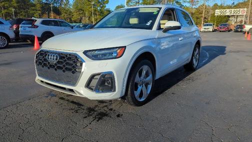 2022 Audi Q5 45 S line Prestige