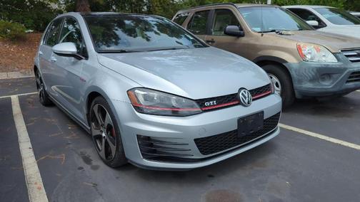 2015 Volkswagen Golf GTI SE