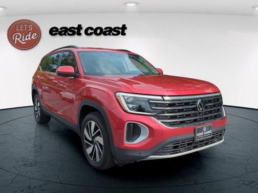 Aurora Red Metallic 2024 Volkswagen Atlas 2.0T SE w/Technology