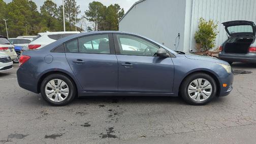 2013 Chevrolet Cruze LS