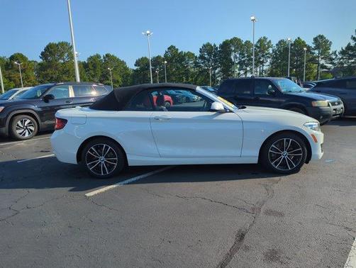 Alpine White 2020 BMW 230 i