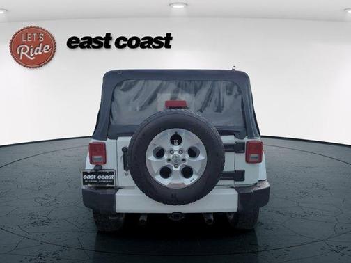 2012 Jeep Wrangler Sahara