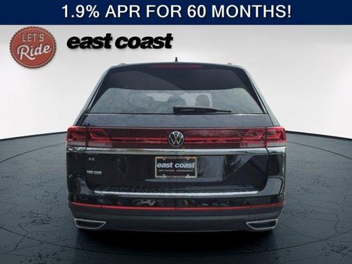 Deep Black Pearl Effect 2026 Volkswagen Atlas 2.0T SE