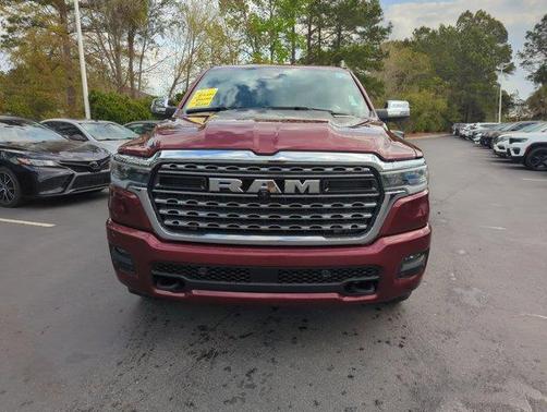 Delmonico Red Pearlcoat 2025 RAM 1500 Limited