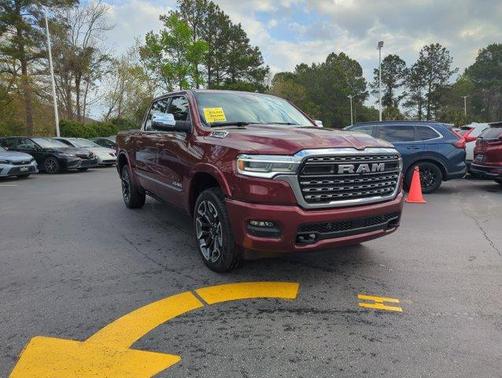 Delmonico Red Pearlcoat 2025 RAM 1500 Limited