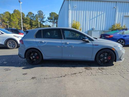 2024 Volkswagen Golf GTI 2.0T 380 SE