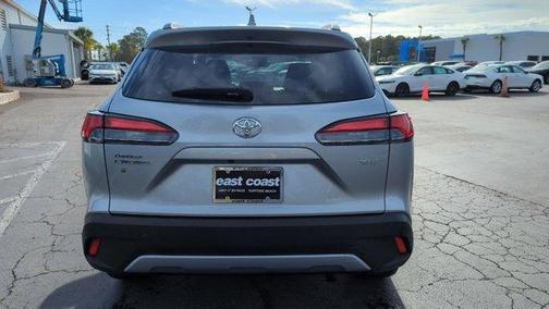 2022 Toyota Corolla Cross XLE