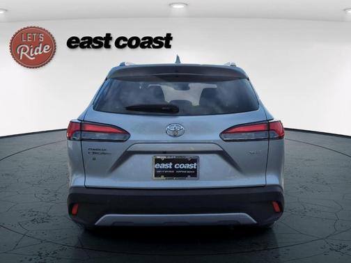 2022 Toyota Corolla Cross XLE