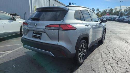 2022 Toyota Corolla Cross XLE