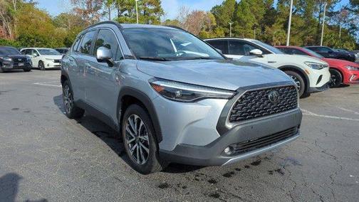 2022 Toyota Corolla Cross XLE