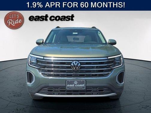 Avocado Green Pearl 2026 Volkswagen Atlas 2.0T SE W/TECHNOLOGY