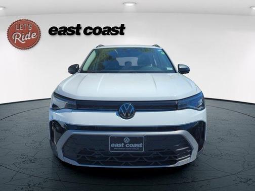 Pure White 2025 Volkswagen Taos 1.5T S