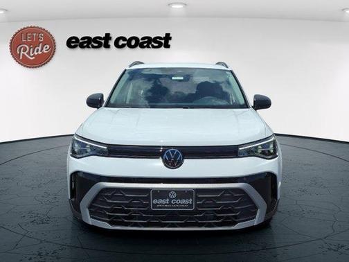 Pure White 2025 Volkswagen Taos 1.5T S