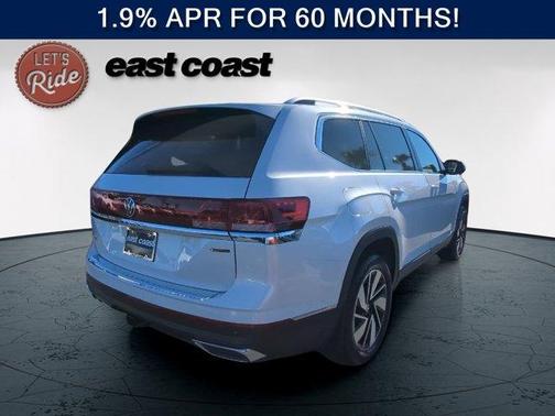 Opal White Pearl 2026 Volkswagen Atlas 2.0T SEL